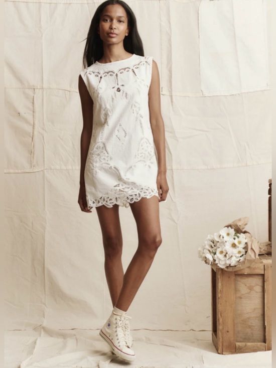 THE GREAT. Dresses & Skirts - THE GREAT. White Eyelet Lace Mini Dress NO SLIP